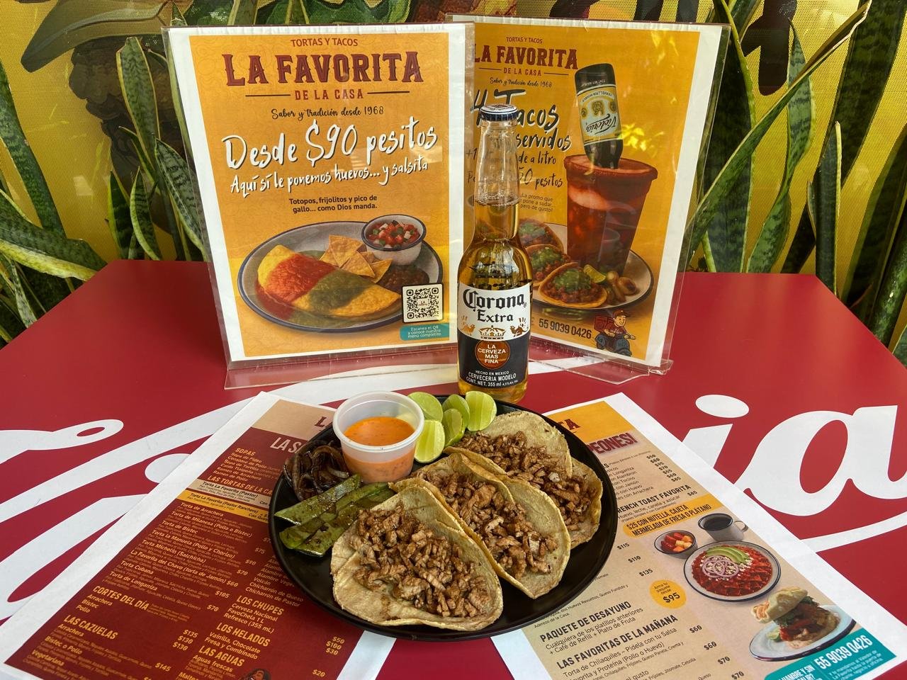 Menú y producto de La Favorita